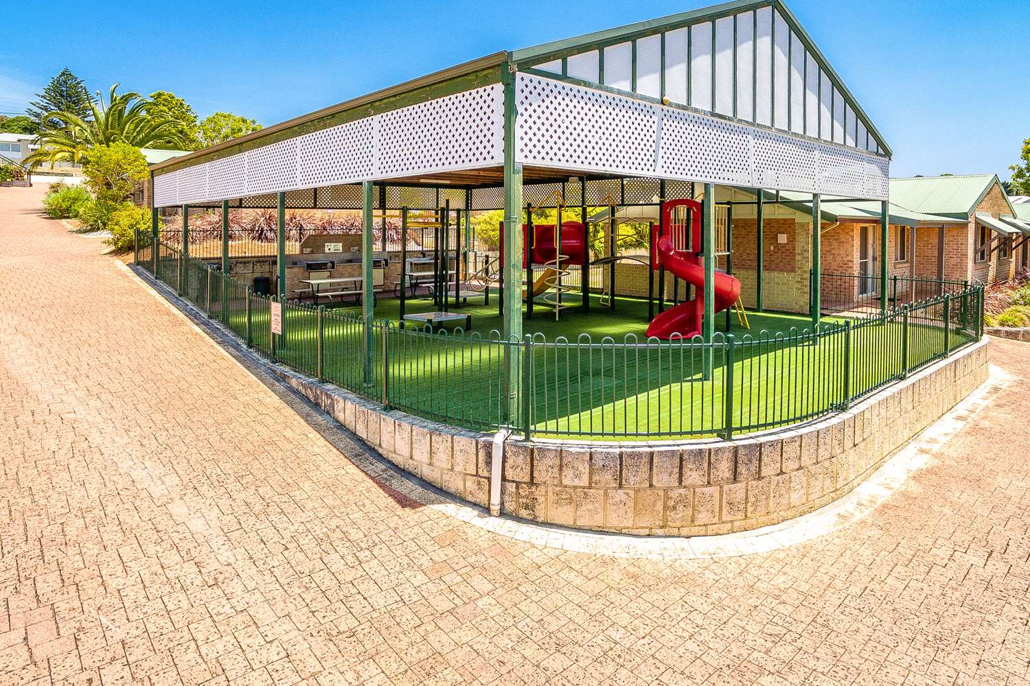 Quality Apartments Banksia Albany 22/24