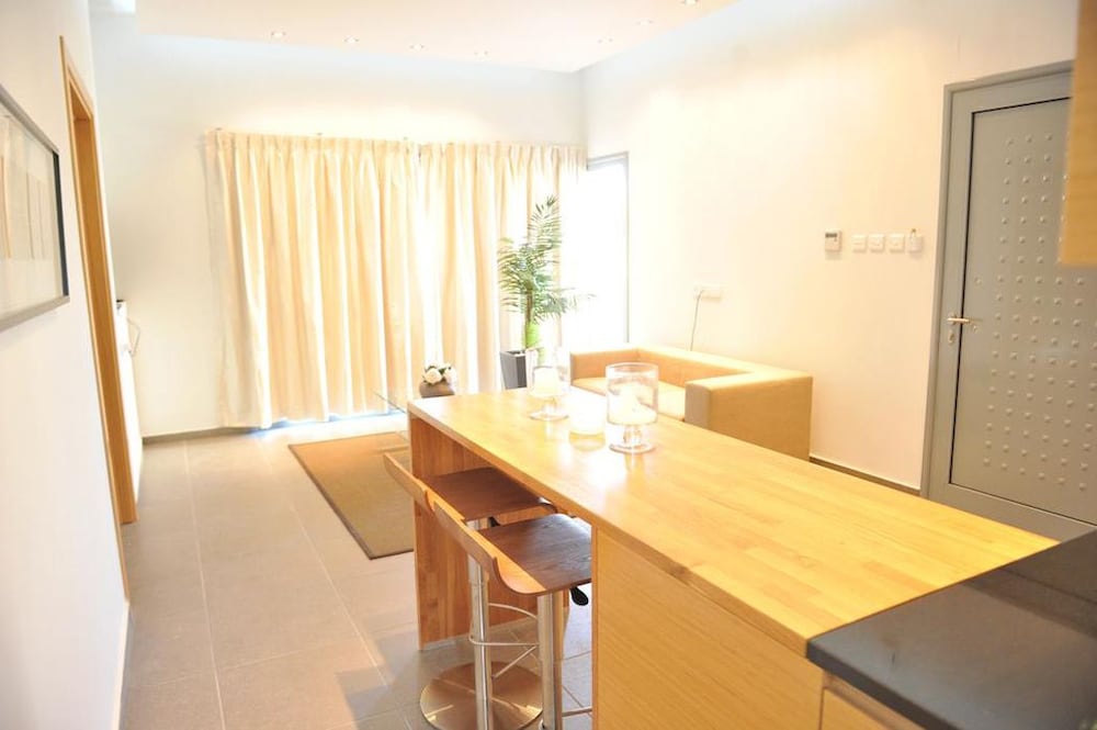 E Hotel Spa Resort 34/61