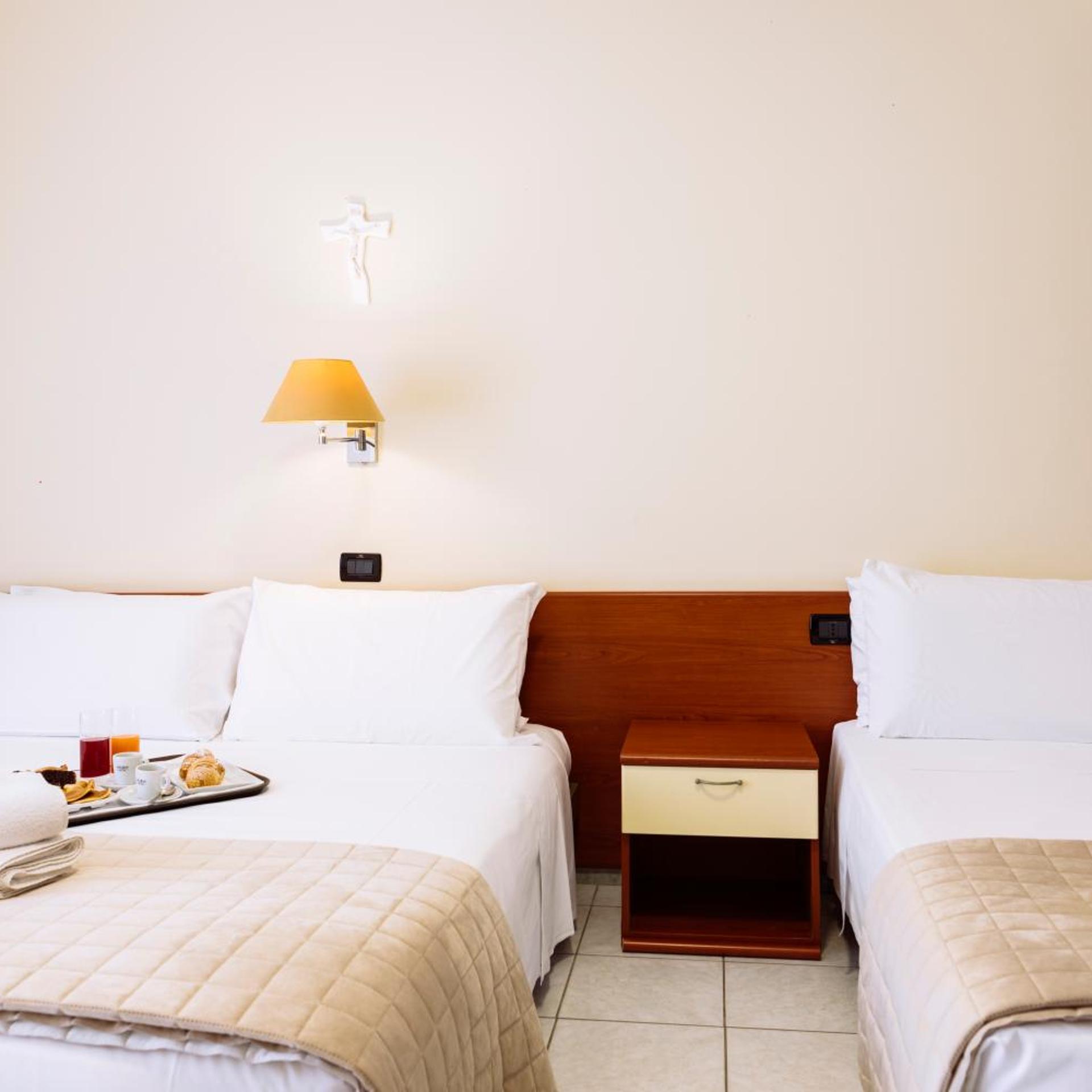 Hotel Leon 17/50
