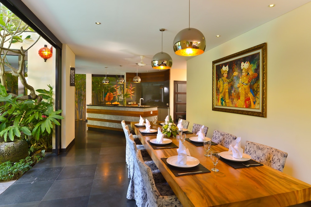 Elok Villas 30/38
