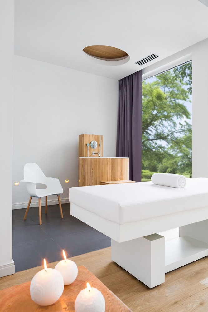 Hotel Villa Park Med Spa 43/58