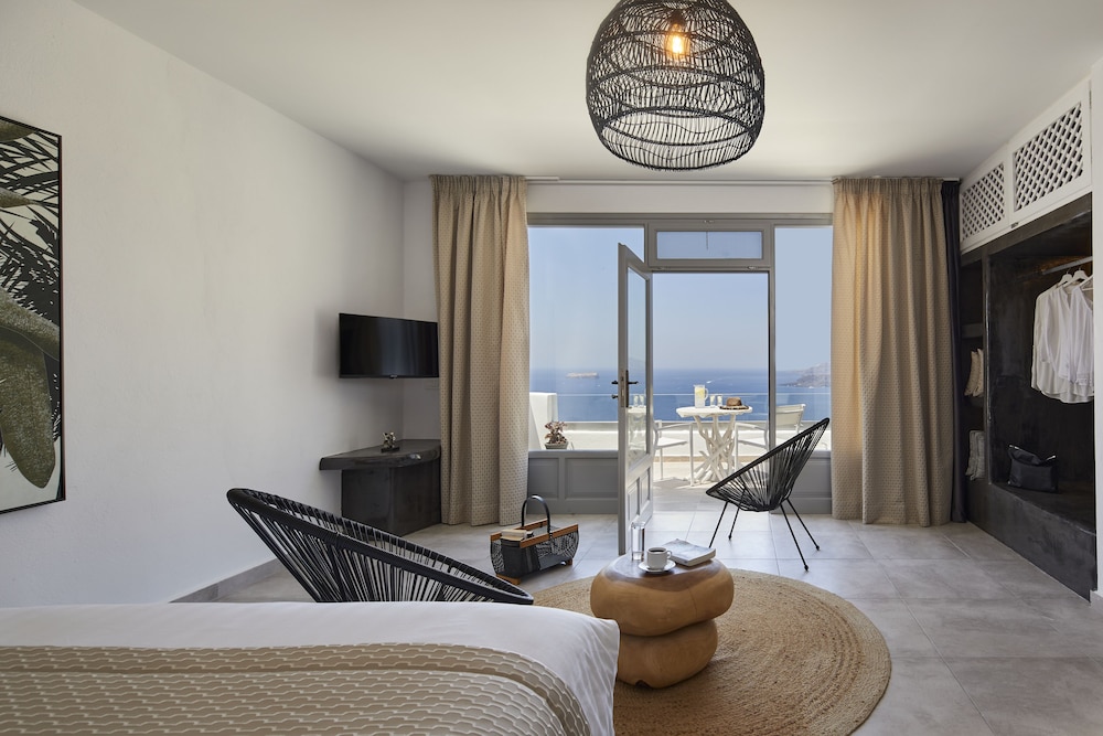 Thermes Luxury Villas by Mr. and Mrs. White 15/50