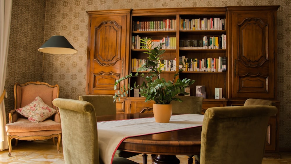 Locanda Dei Buoni E Cattivi 36/50