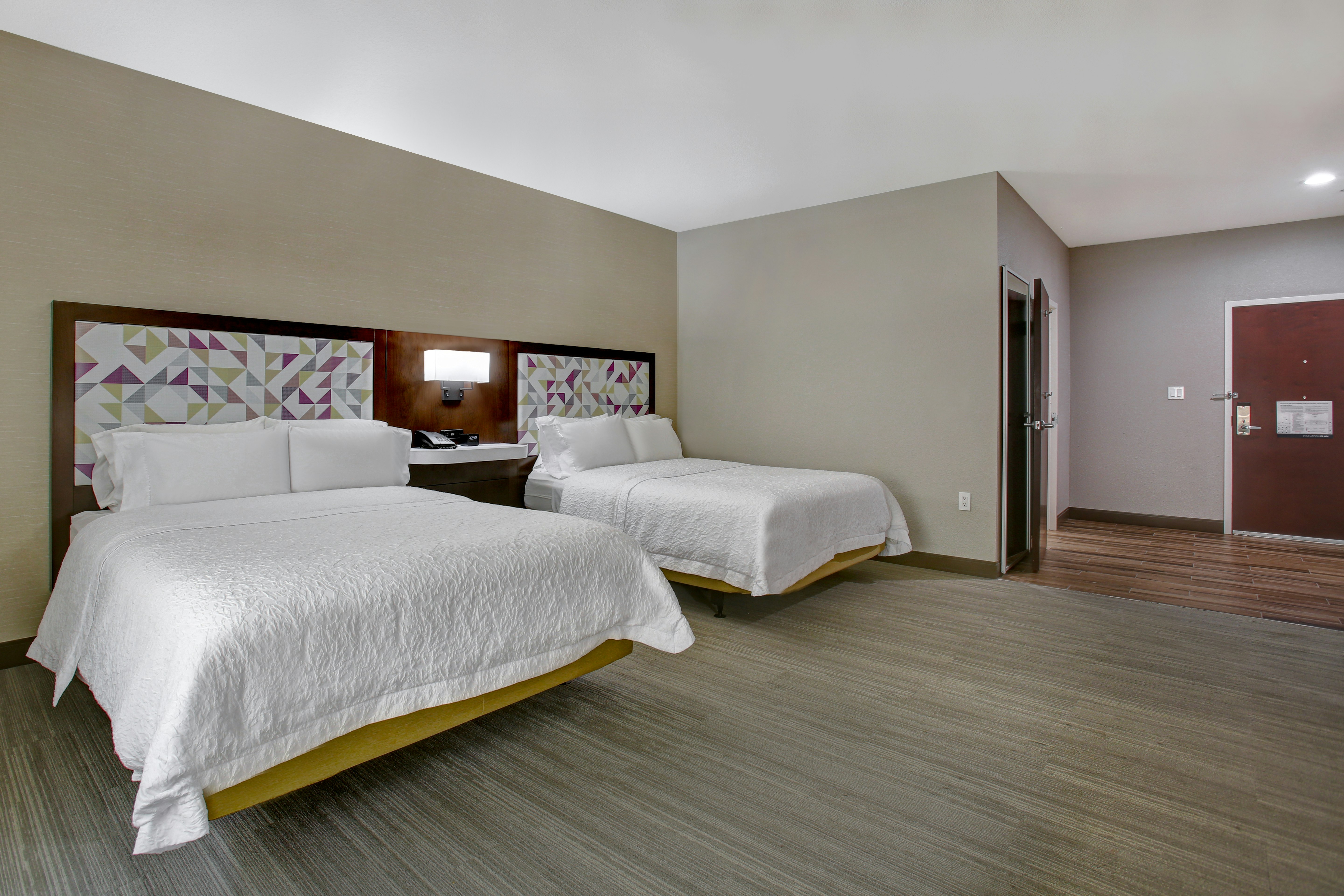 ROOM, 2 QUEEN BEDS, ACCESSIBLE