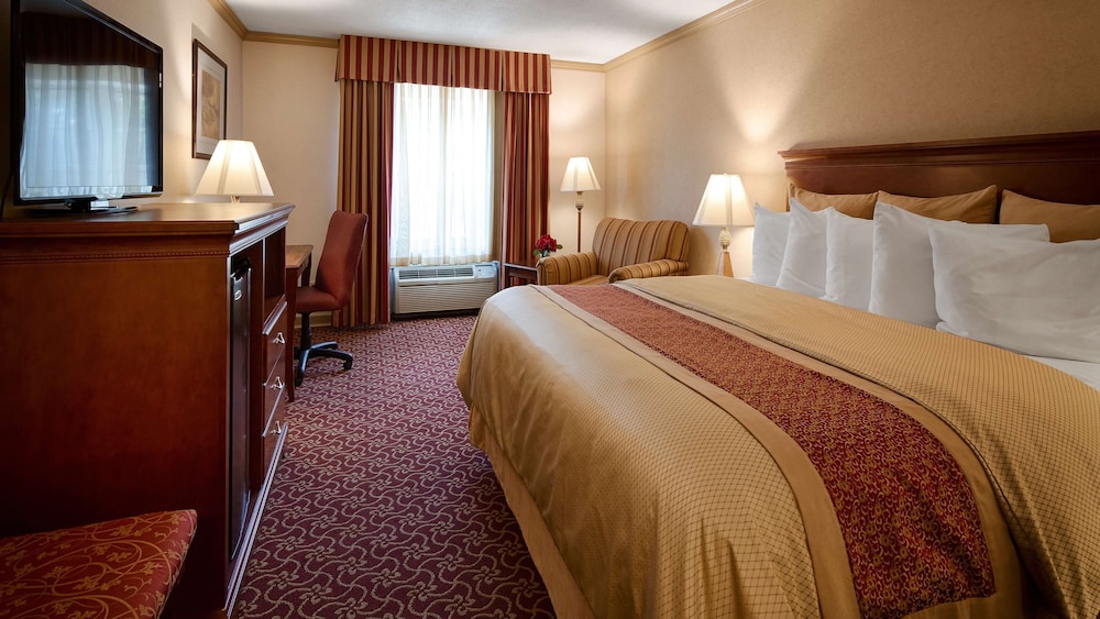 غرفة قياسية بسرير كينج، Best Western Plus Morristown Inn 5/10