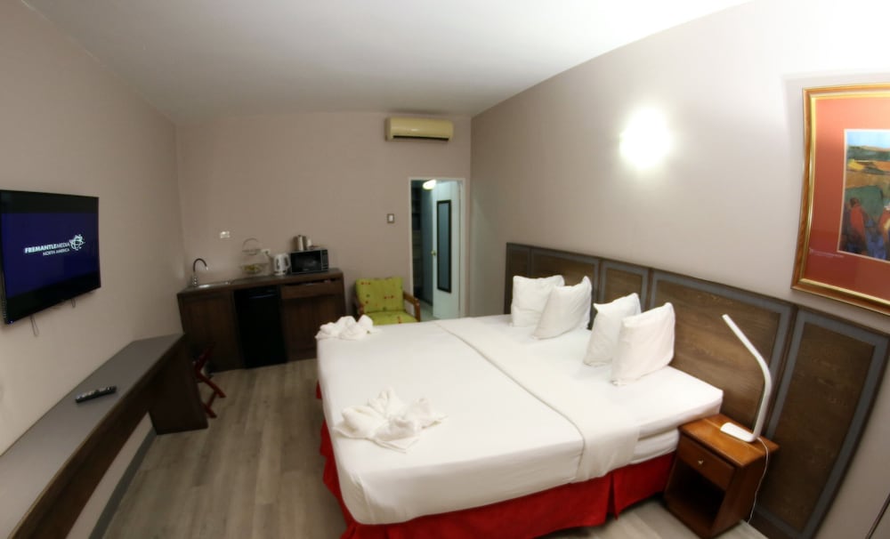 The Chancellor Hotel 12/50
