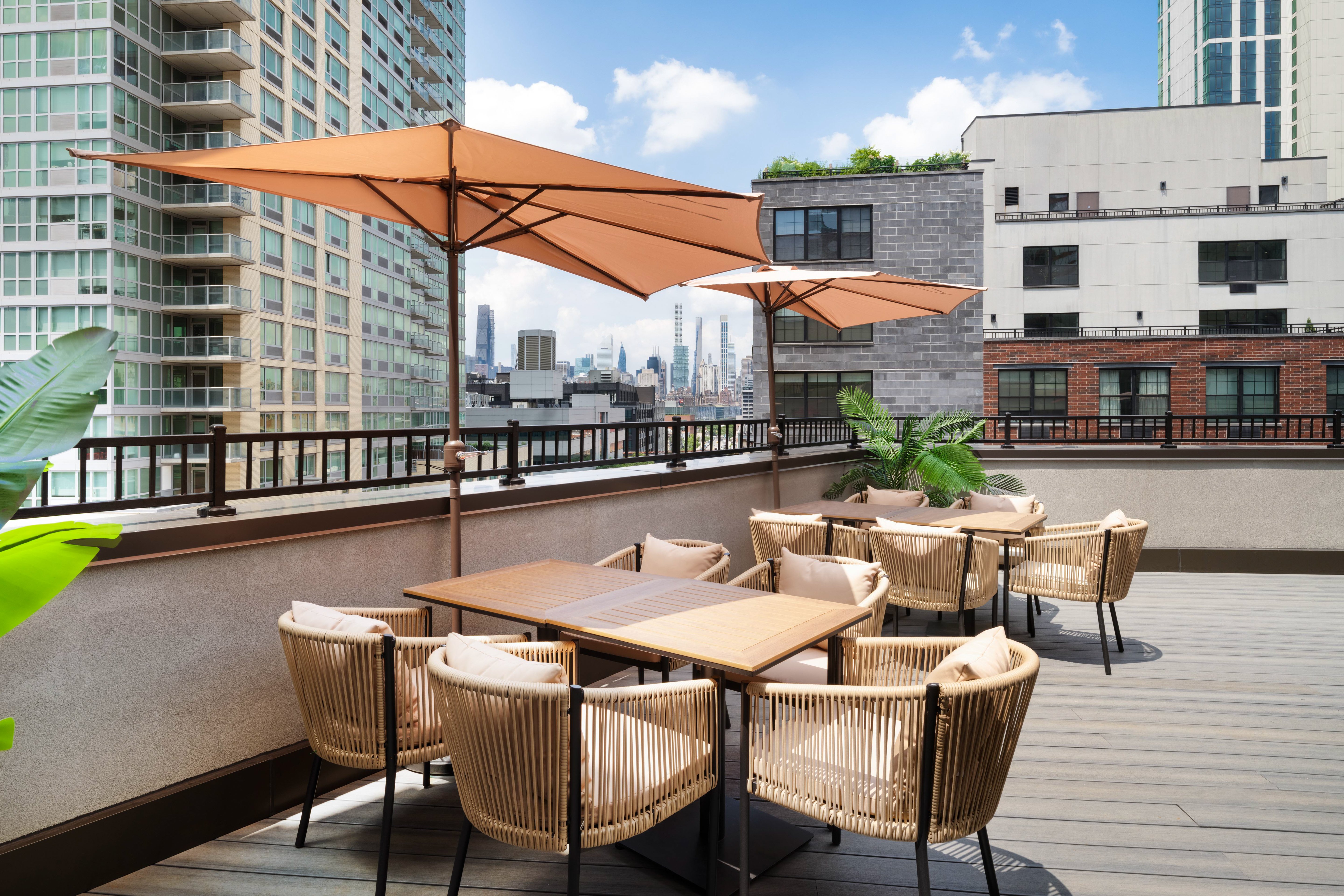 Even Hotels Long Island City New York 36/44