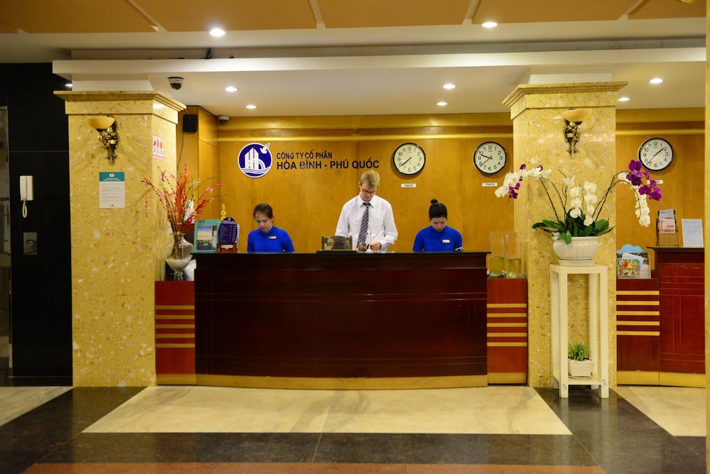 Hoa Binh Phu Quoc Hotel 4/37