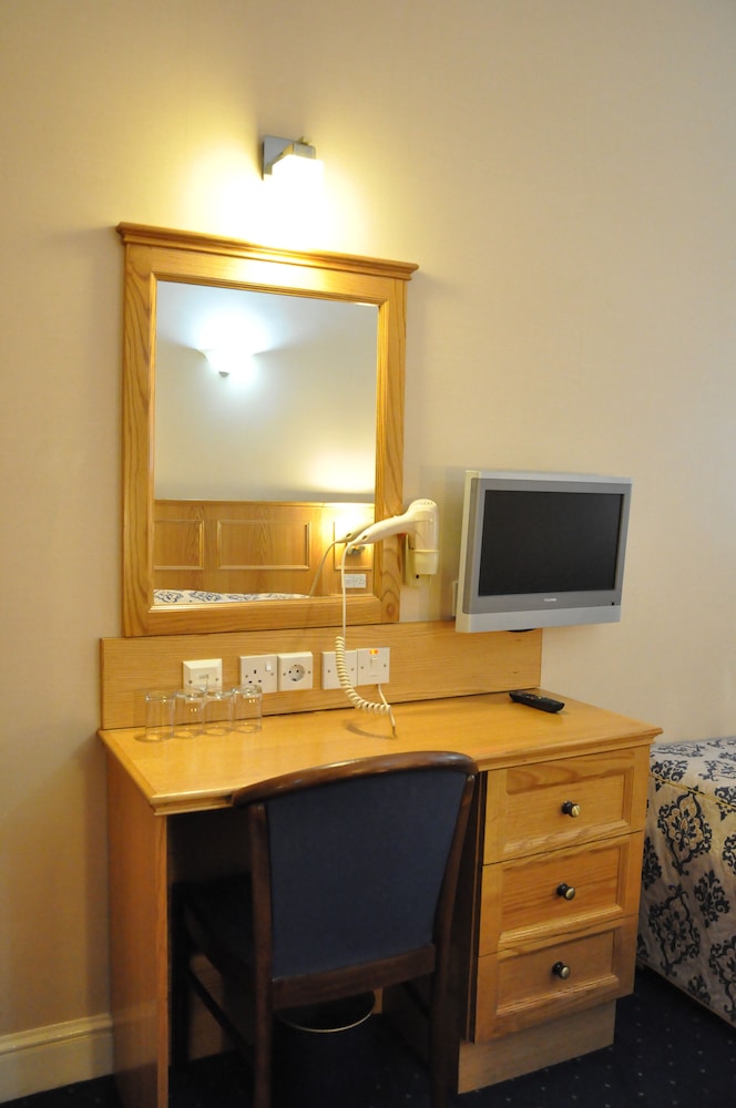 Olympic House Hotel 46/51