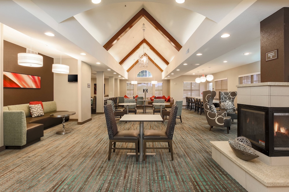 Residence Inn Phoenix Chandler/Fashion Center 26/32