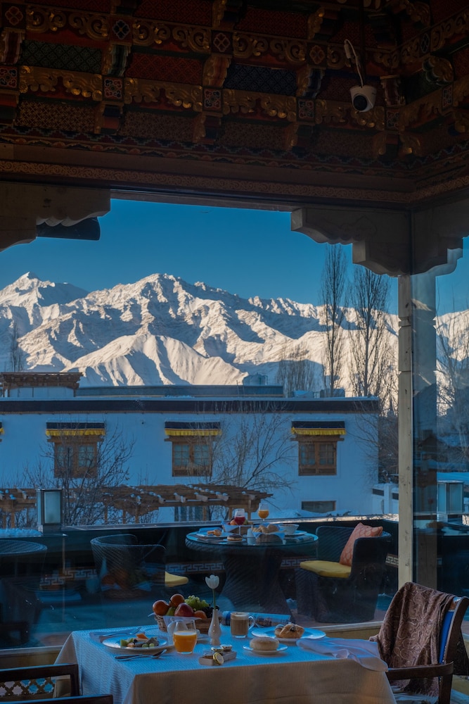 The Grand Dragon Ladakh 9/48