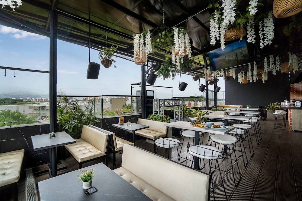 Hotel Plaza del Lili 52/60