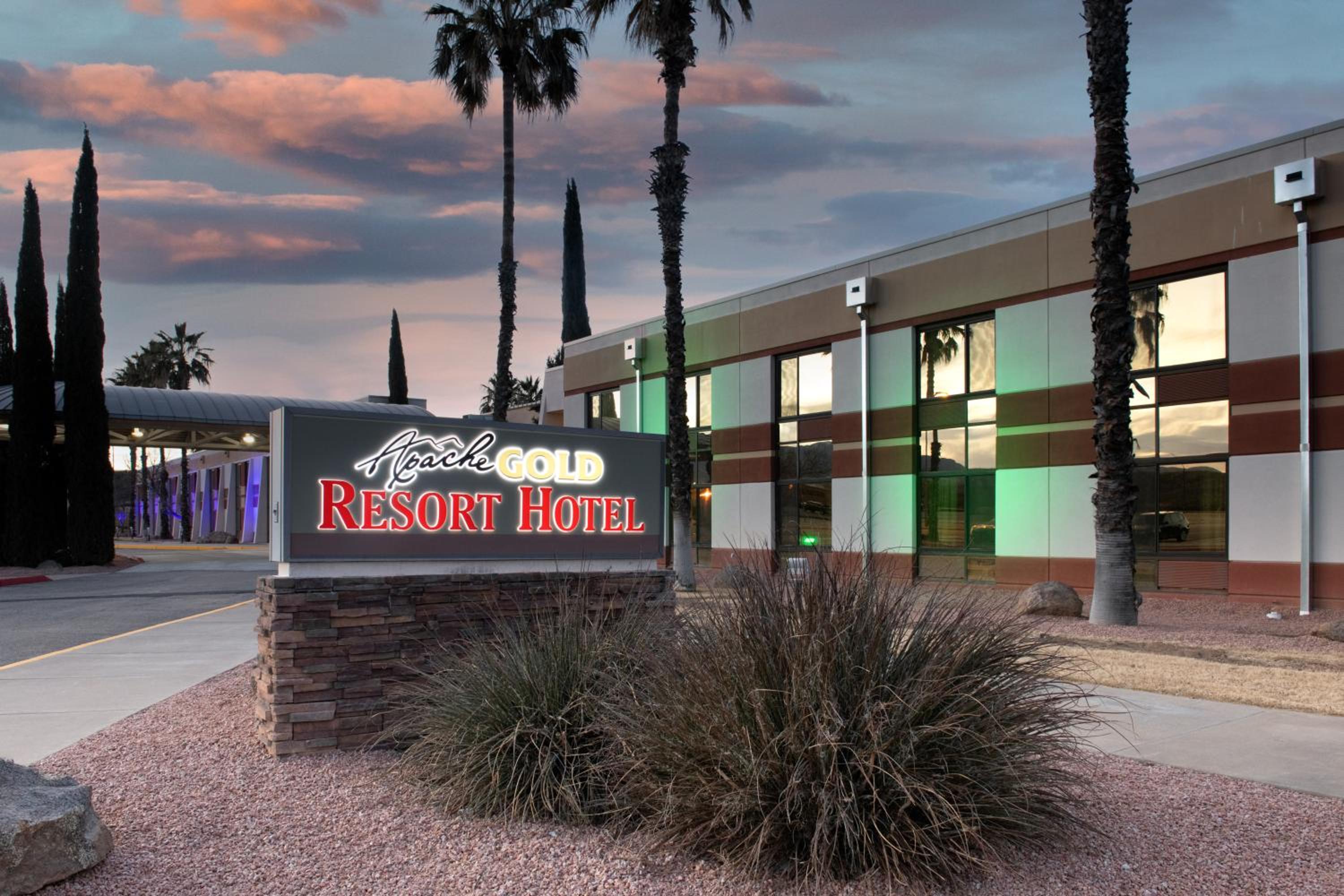 Apache Gold Resort Hotel & Casino 44/50