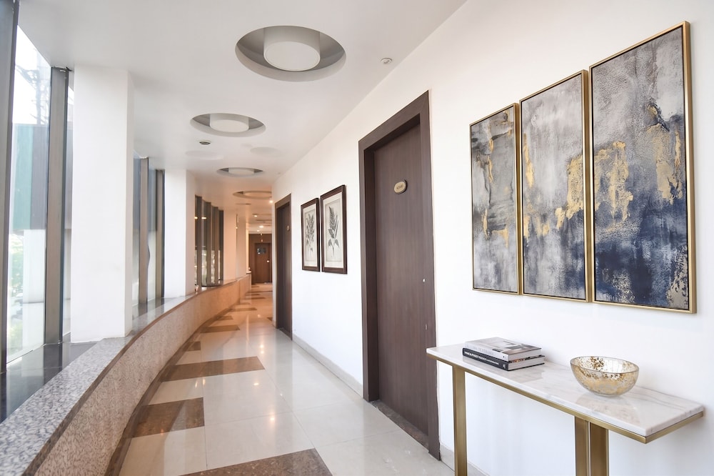 Fabhotel Emerald 7/36
