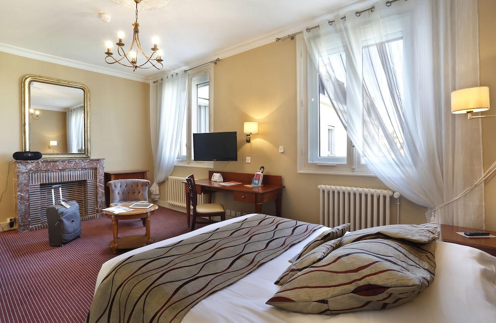 Hotel the Originals Auxerre Normandie 13/71