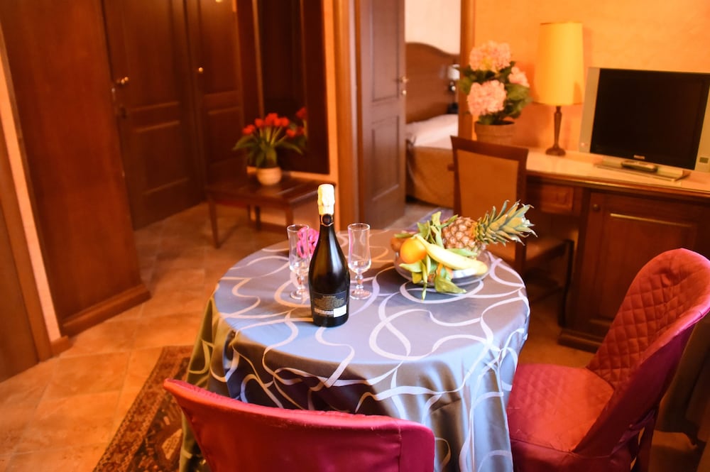 Hotel Al Ritrovo 29/38