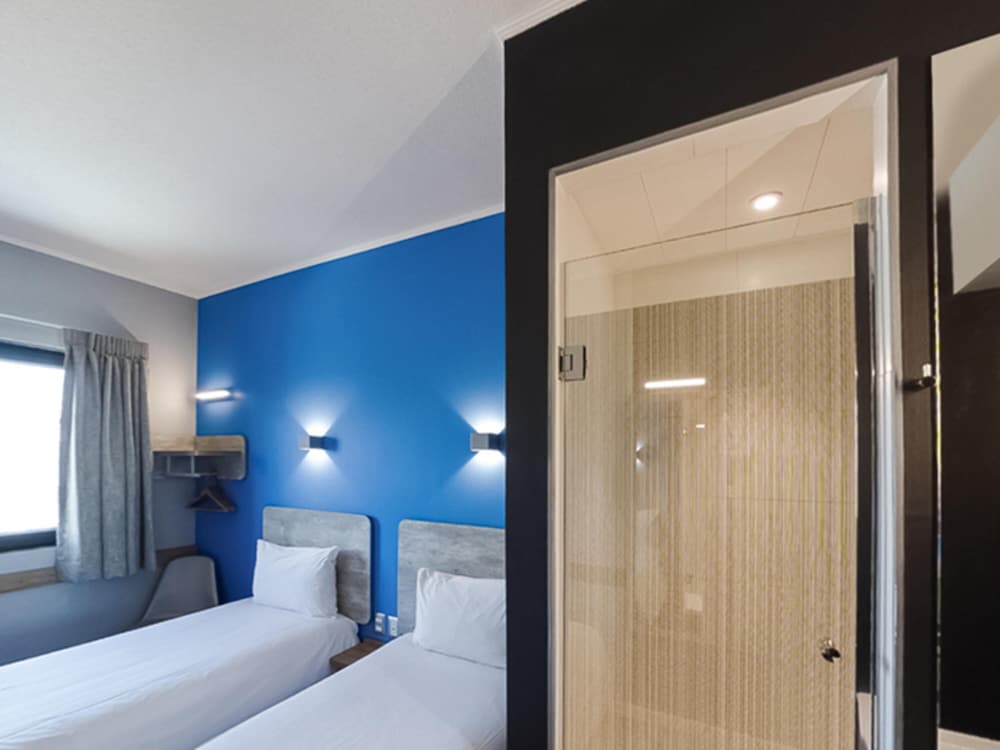 STANDARD, TWIN BEDS