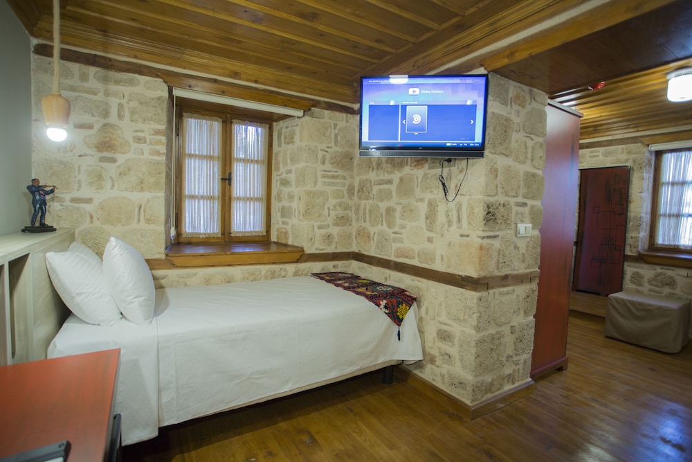 Char Me Boutique Hotel 10/77