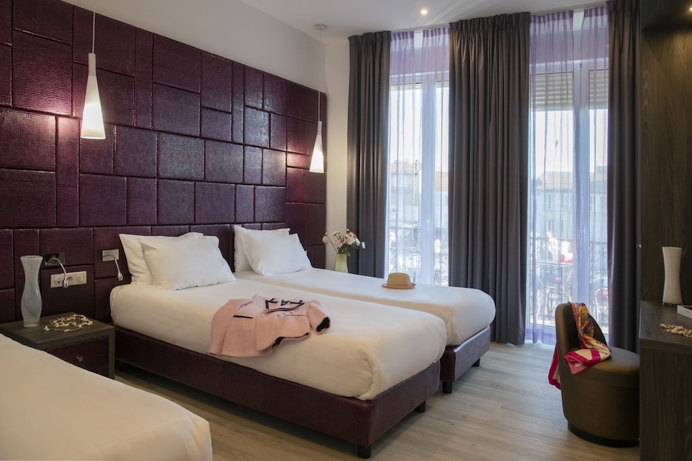 Golden Tulip Cannes de Paris 15/49