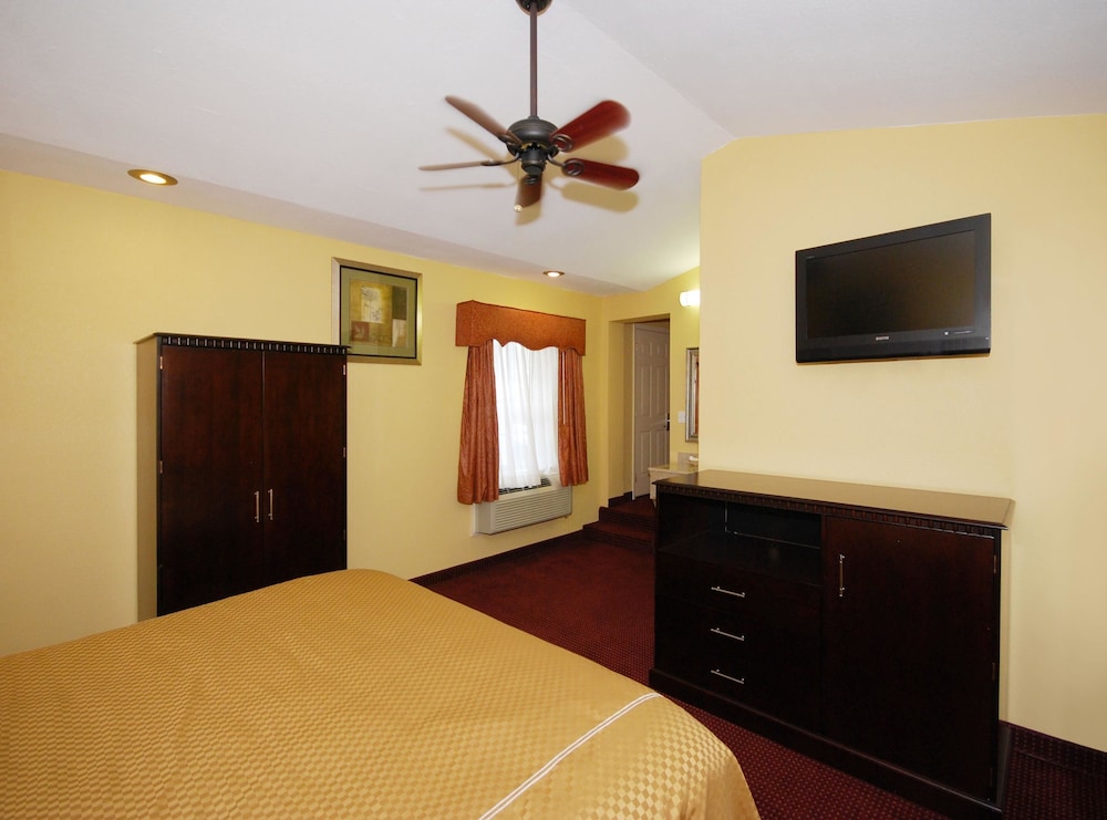 Americas Best Value Inn Winnsboro, LA 8/31