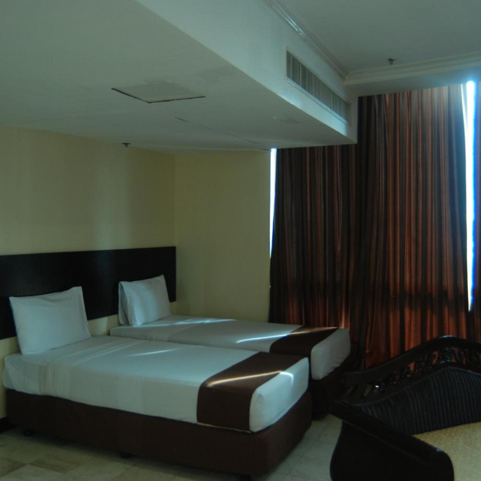 غرفة ثلاثية، Golden Peak Hotel and Suites powered by Cocotel 6/10