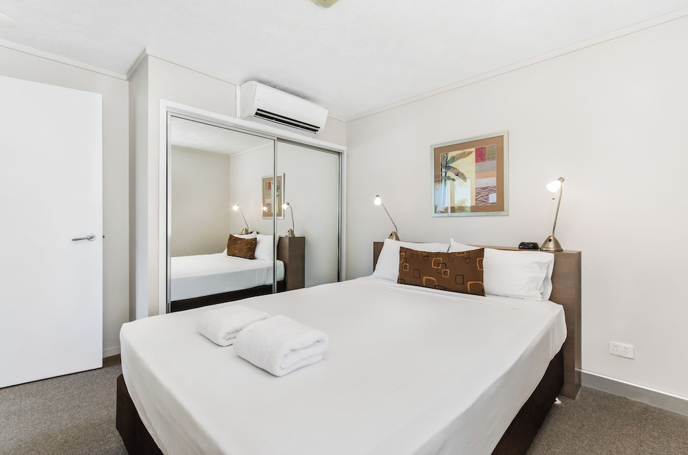 1 BEDROOM, DELUXE, APARTMENT