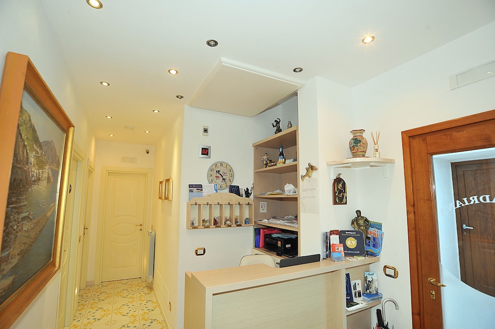 Adriana B And B Villa 4/35