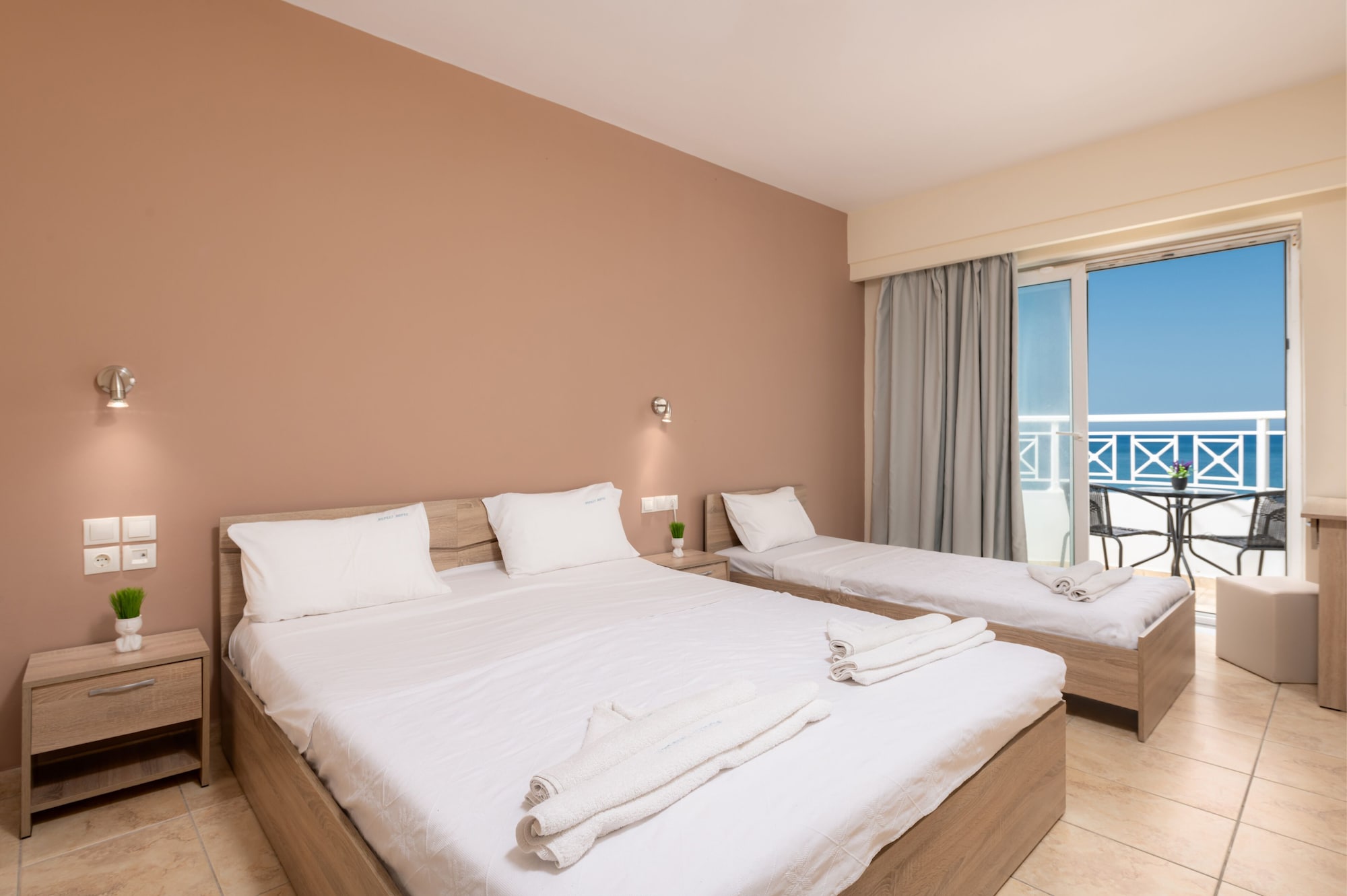 SUPERIOR, TRIPLE, SEA VIEW