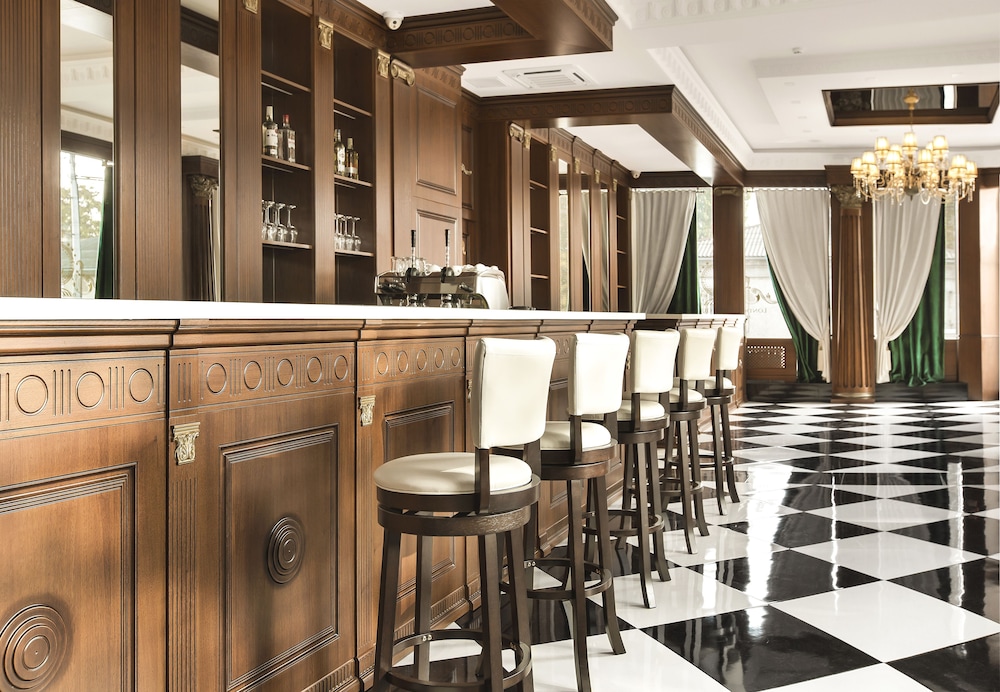 LONDON BOUTIQUE HOTEL 34/40