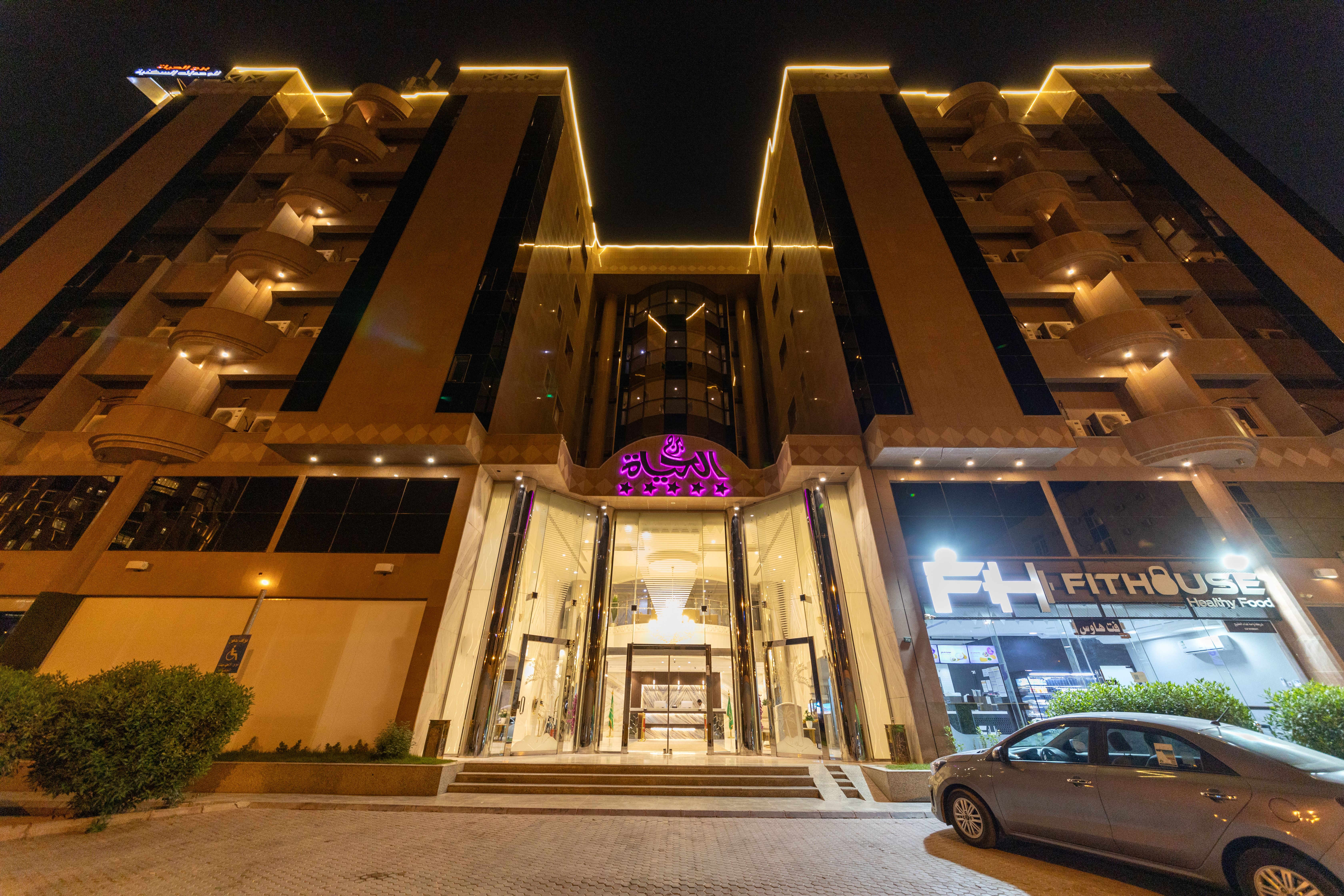 برج الحياة للوحدات الفندقيه العليا(Burj Al Hayat Hotel Suites-Al Olaya) 1/46