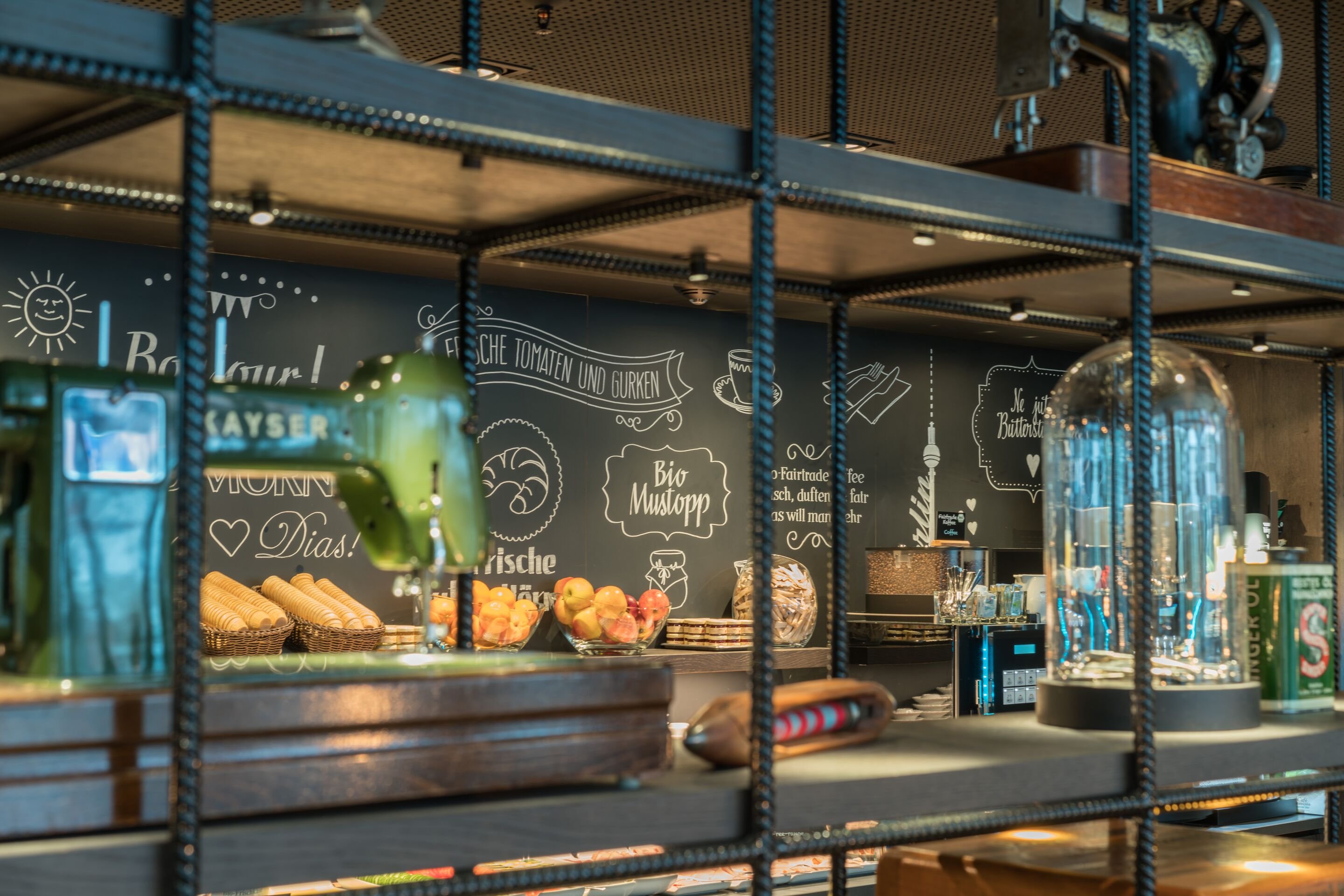 MOTEL ONE BERLIN-ALEXANDERPLATZ 5/43