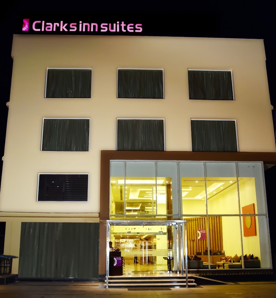 Clarks Inn Suites Katra 1/50