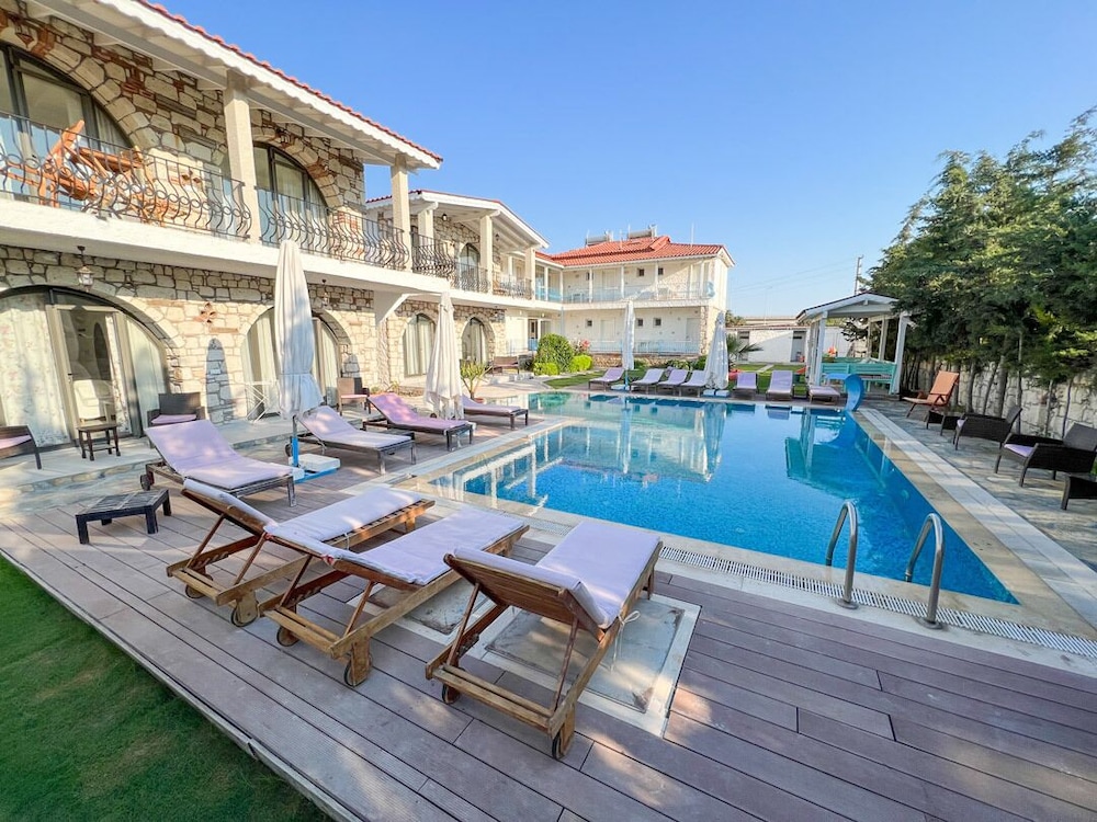 Gonulhan Hotel 41/54