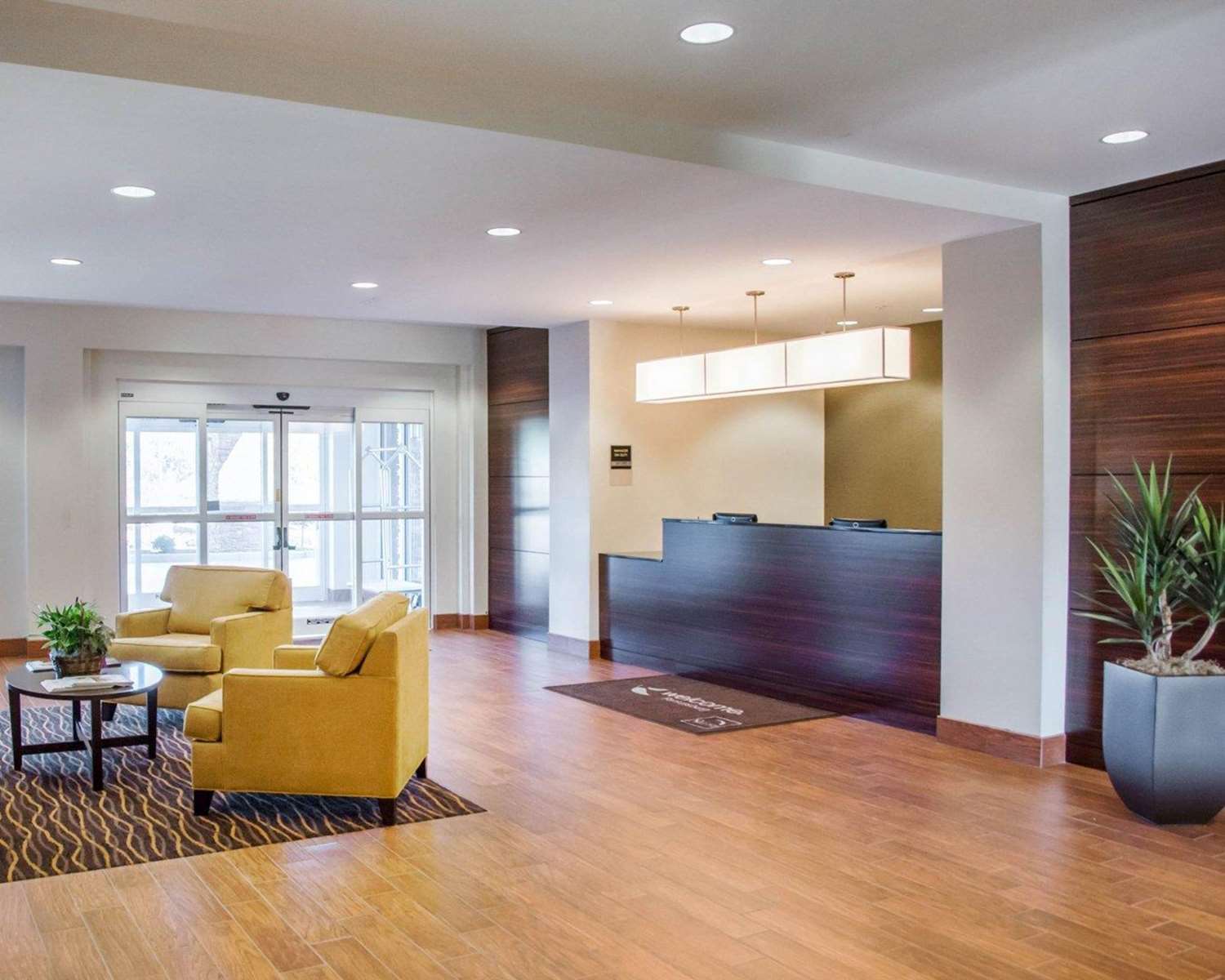 Sleep Inn & Suites Parkersburg - Marietta 8/28