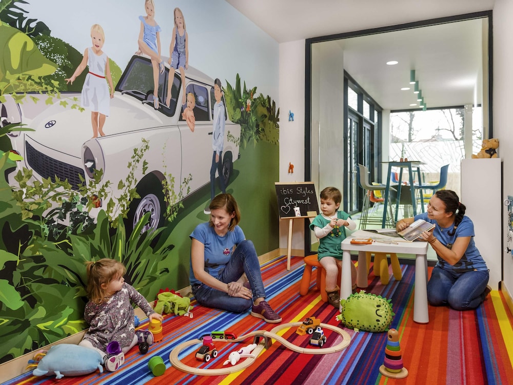 Ibis Styles Budapest Citywest 39/63