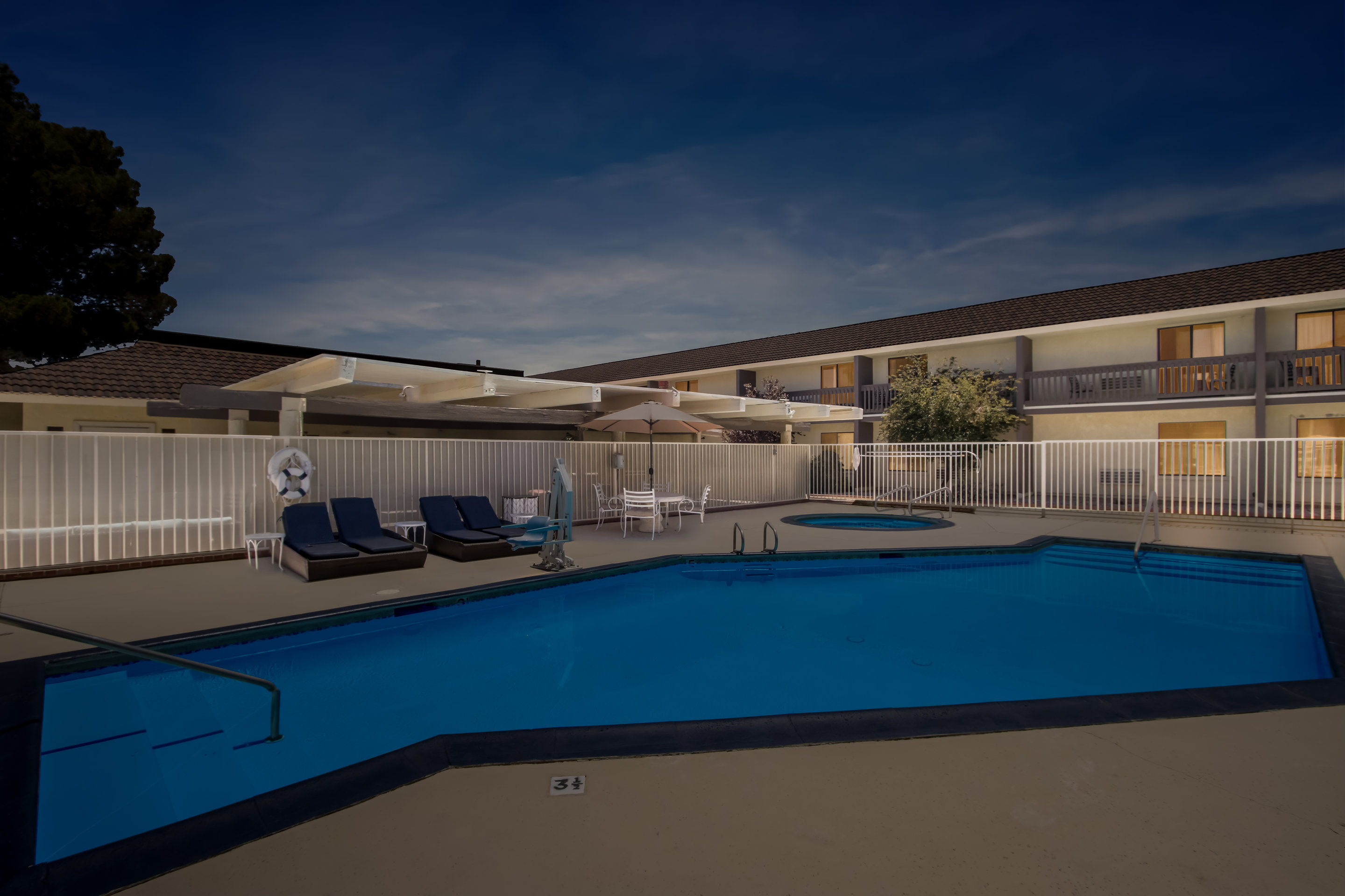 Rodeway Inn And Suites Heritage 63/69