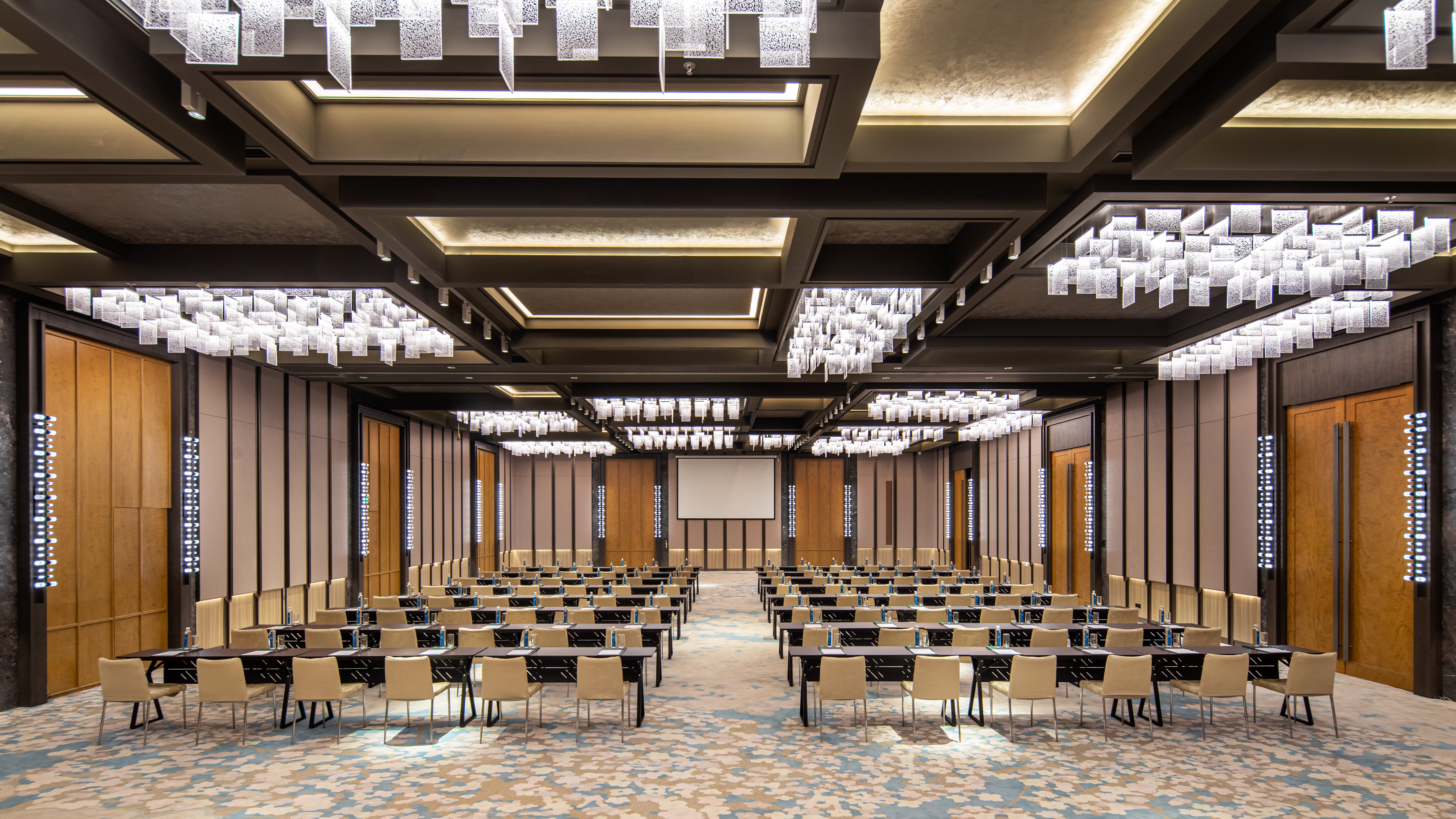 Hotel Indigo Suzhou Yangcheng Lake 62/76