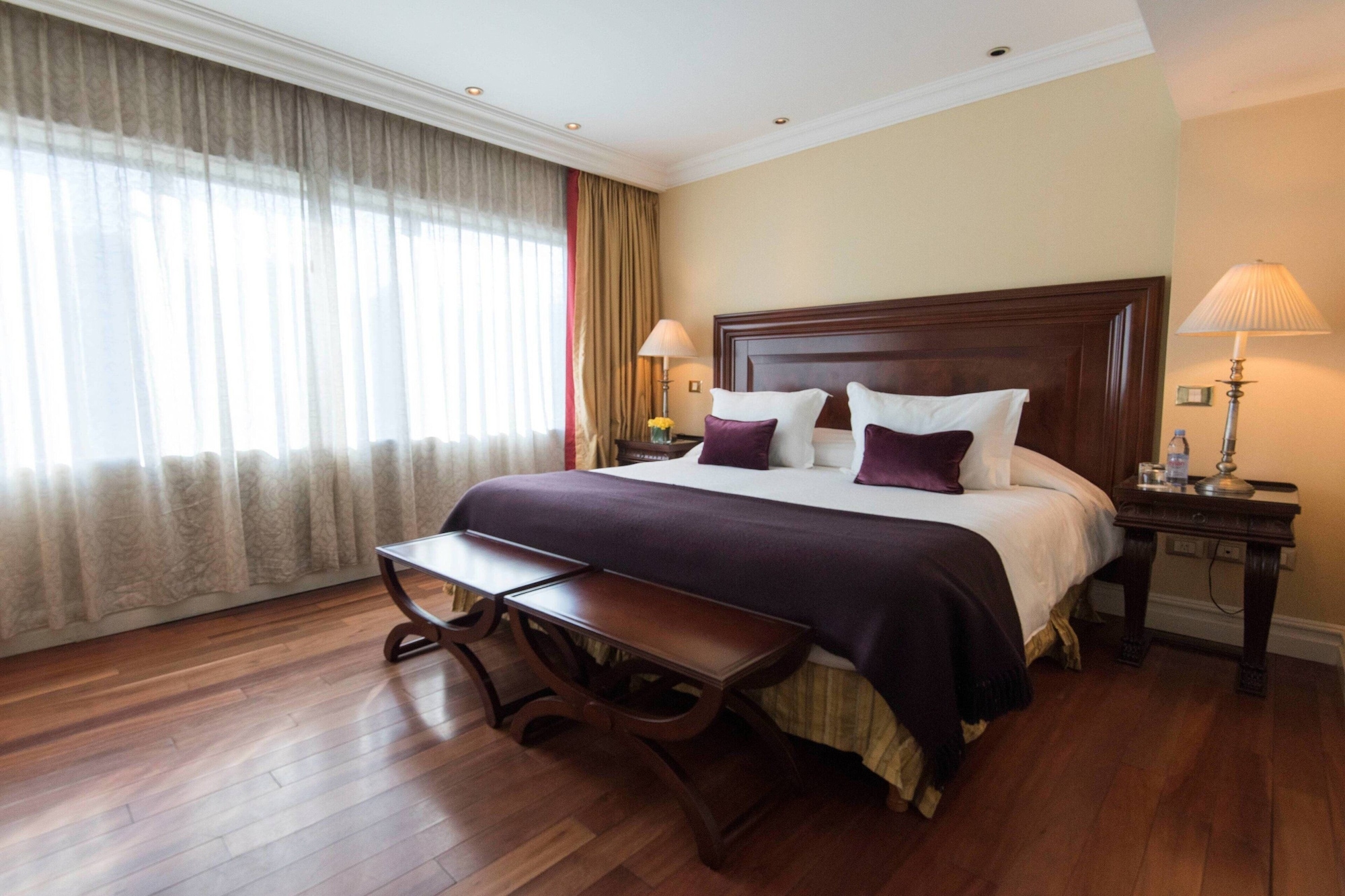 Room, King Bed, City View, Pool Access، Marriott Buenos Aires Downtown 3/5