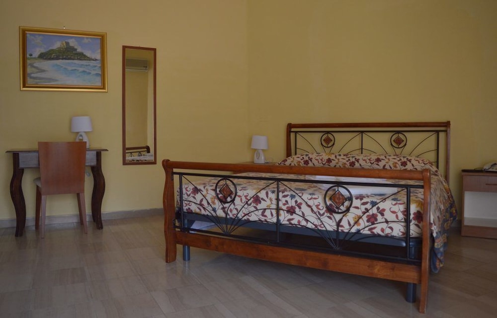 Hotel Scalea 2/16