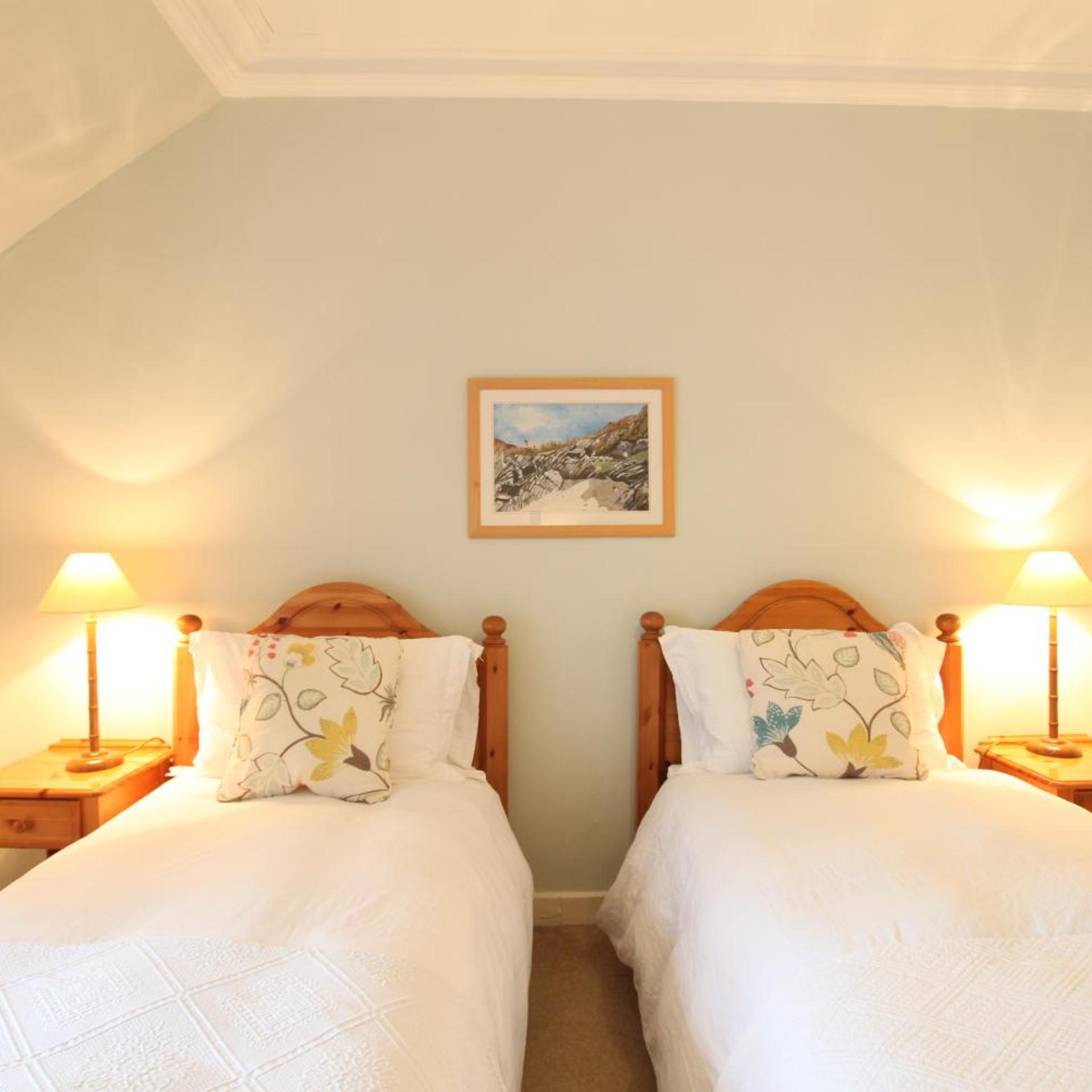 Colonsay Hotel 12/50
