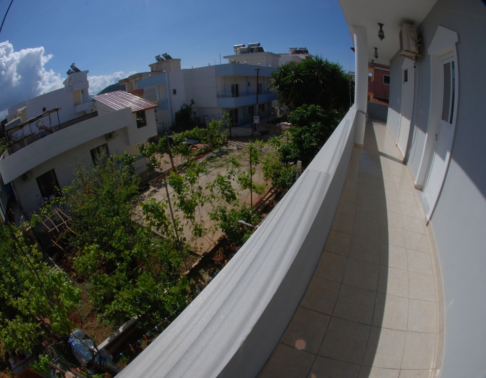 Vila Enea 37/44