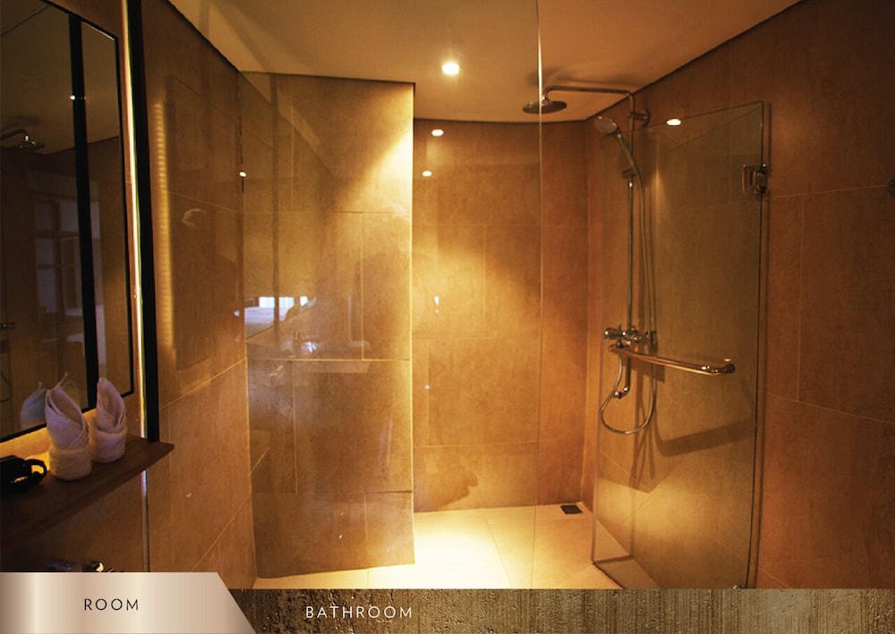 غرفة بريميير بسريرين منفصلين بإطلالة على الجبل، Louis Kienne Resort Senggigi 7/8