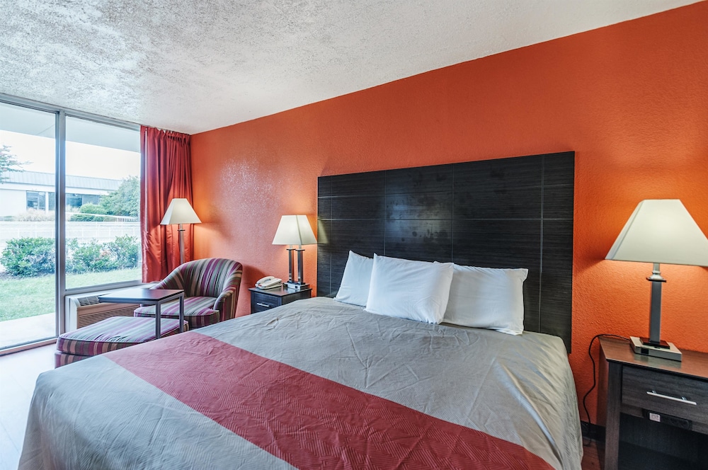 Motel6 Dumfries, VA 15/50
