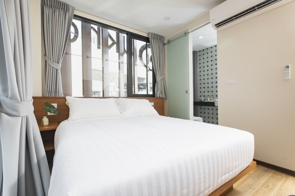 Sukhon Hotel 14/49