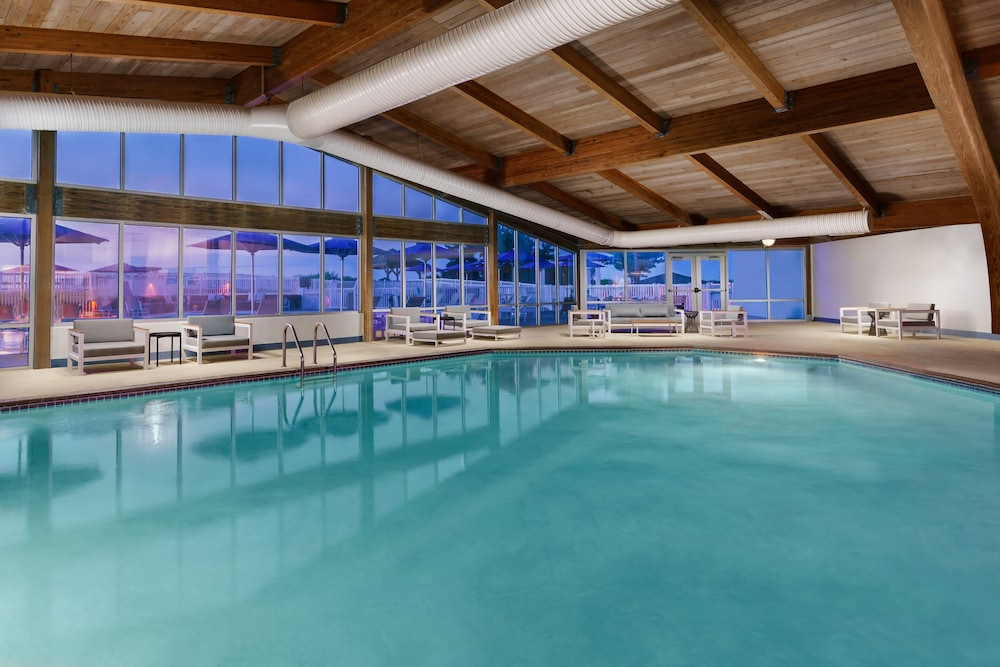 swimming pool spa