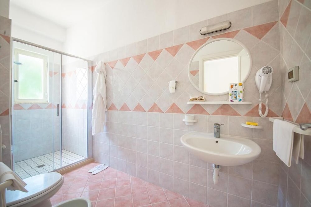 Hotel Parco Delle Agavi 42/45