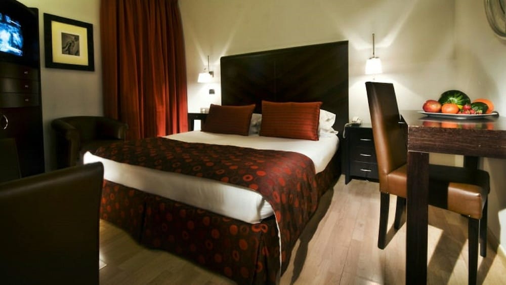 Ariston Hotel 9/55