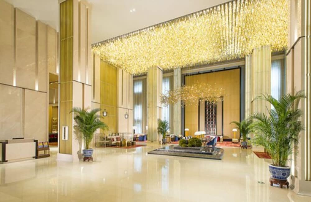 Grand Bay Hotel Beijing 10/70