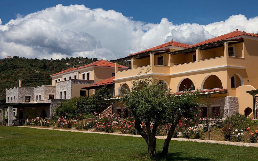 AKTAION RESORT 5/52