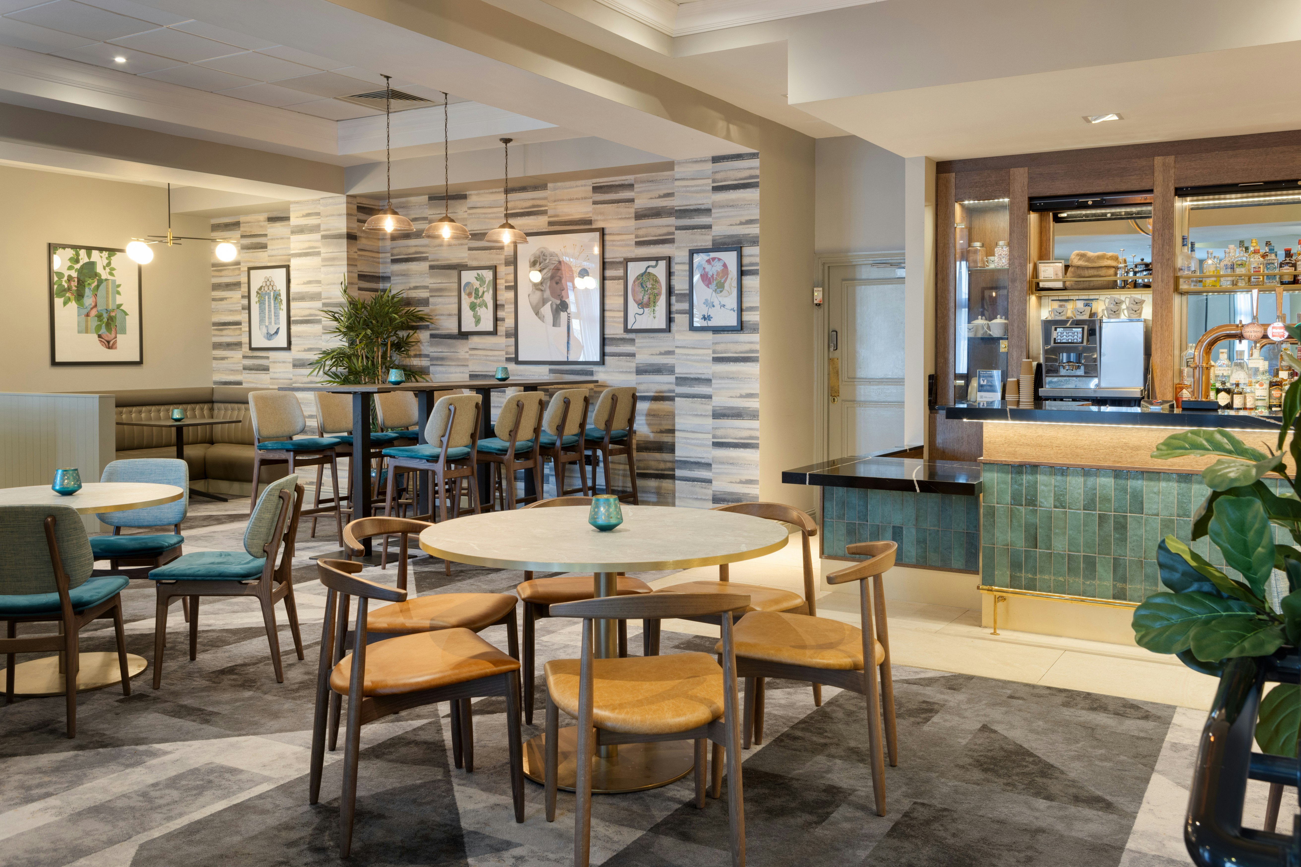 Doubletree By Hilton Dartford Bridge 54/84